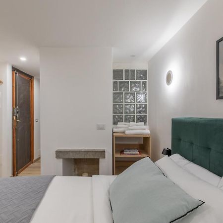 Iflat Small Studio In The Heart Of Trastevere Apartment Rome Bagian luar foto